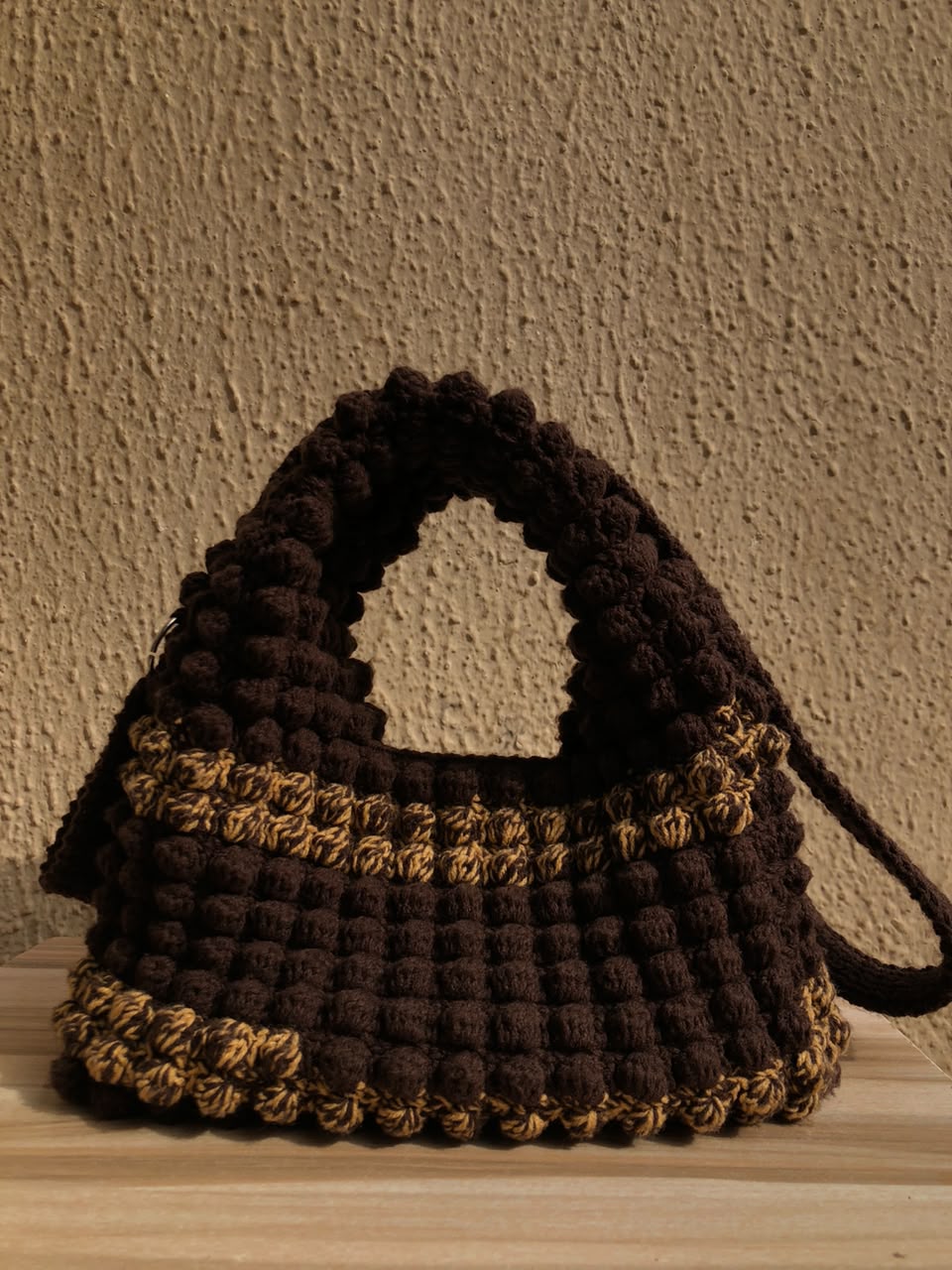 Elara Textured Bag Front